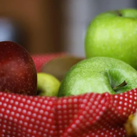 Konukevi Esperance 2 3*