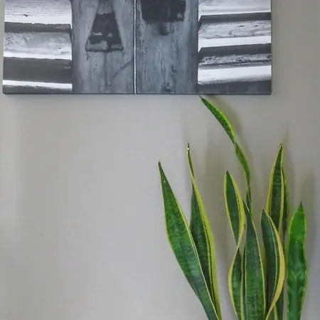 Konukevi Esperance 2 3*