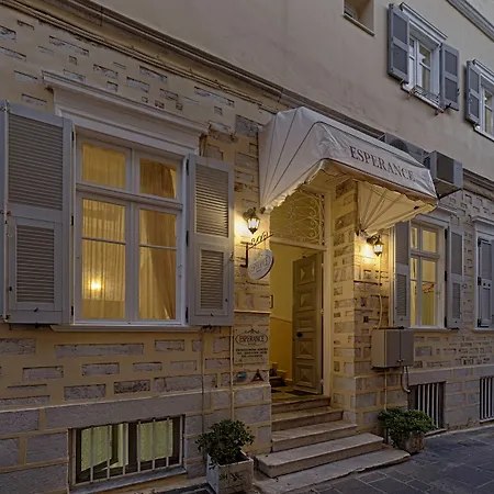 Esperance 2 Konukevi Ermoupoli