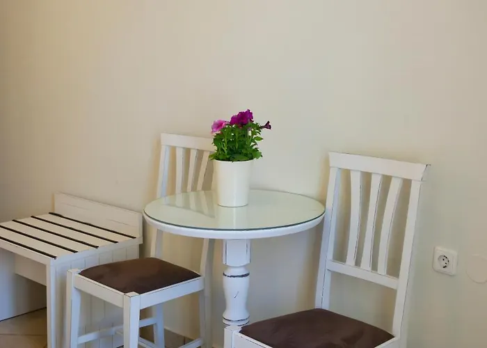 Esperance 2 Эрмуполис